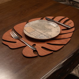 Hermia Salvamanteles de madera Monstera - Rose (Set de 4 piezas)